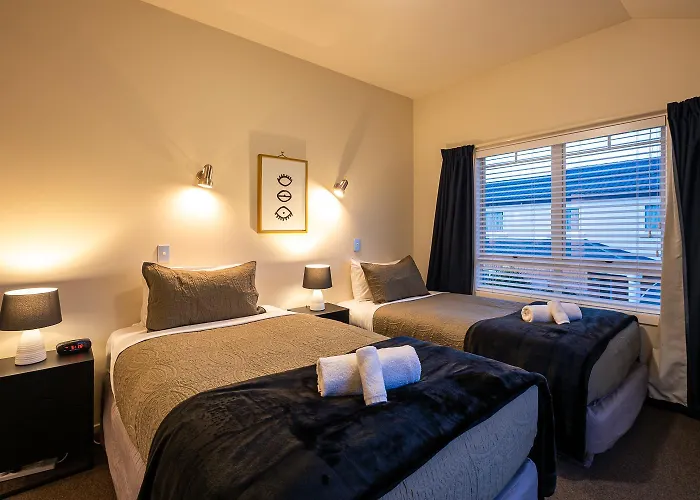 3br - Walk To & Town Apartment Wanaka